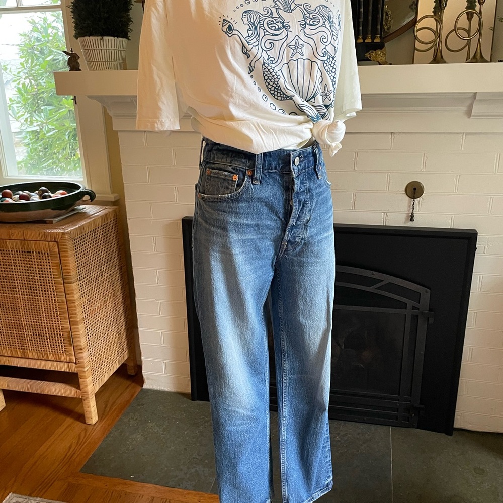 GAP High Waisted Cheeky Straight Leg